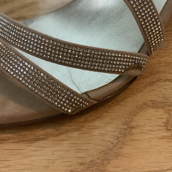 Evening Shoes - Picture 5 of 6